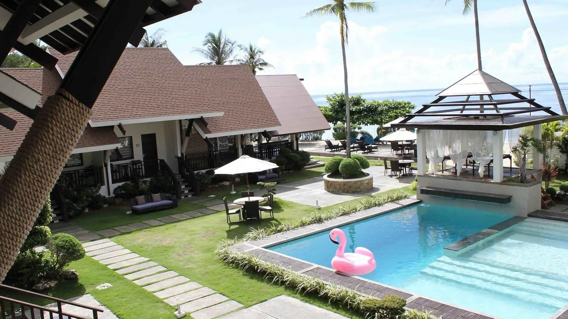 Dive Thru Resort Panglao 3*,