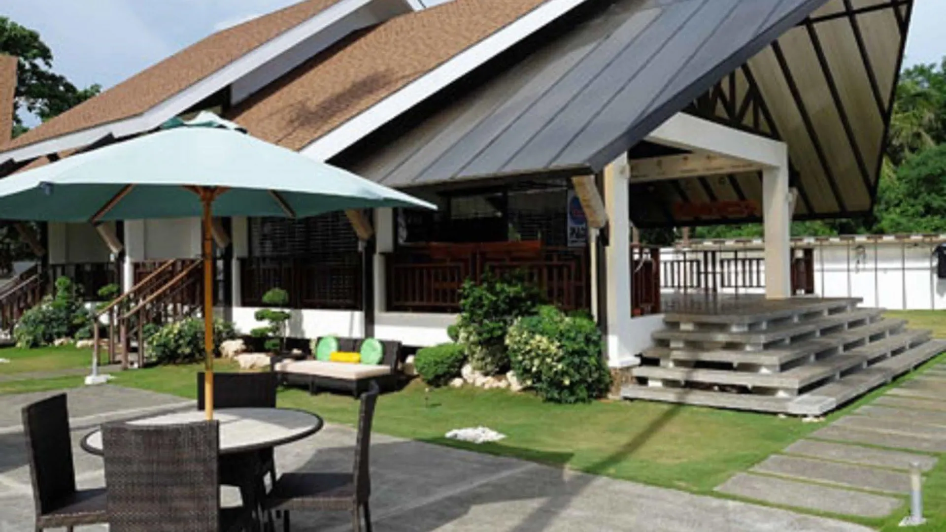 Dive Thru Resort Panglao